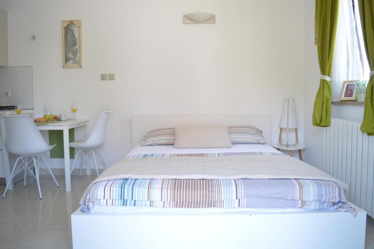 Apartments Villa Alba II Пореч Екстер'єр фото